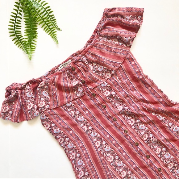 American Eagle Outfitters Dresses & Skirts - AE Off the shoulder Dress